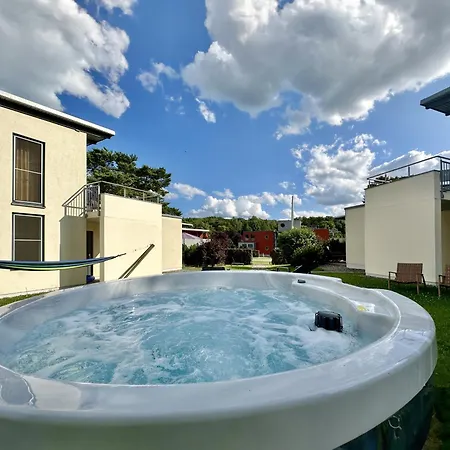 Am - 11 Apartment
